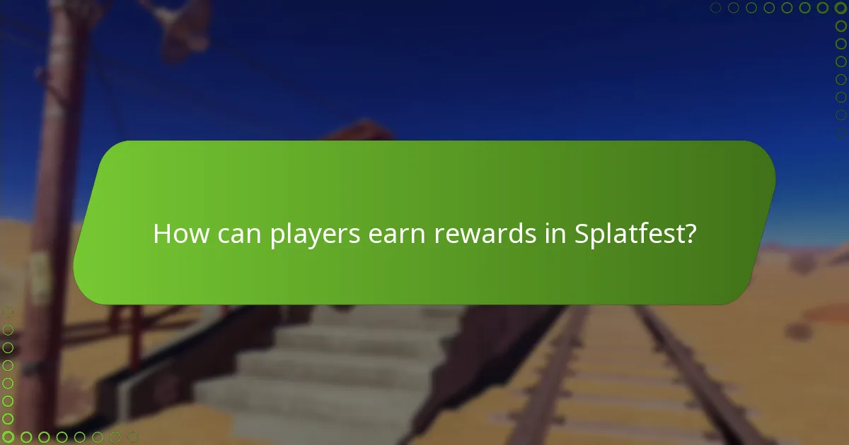 How can players earn rewards in Splatfest?